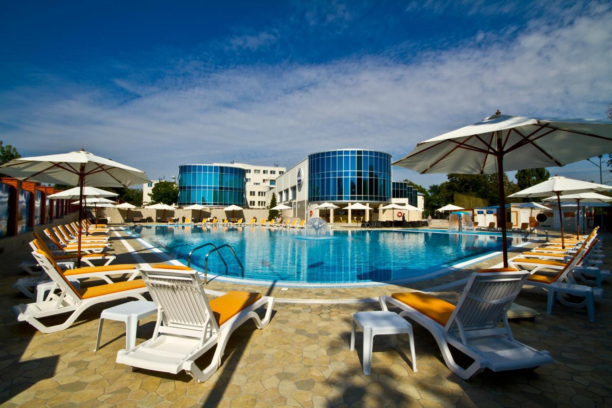 Grand-Marine Hotel & Spa Burlach'ya Balka Dış mekan fotoğraf